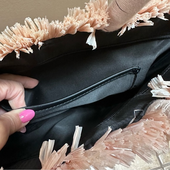 Stella & Dot Antibes Embroidered Palm Tote EUC - Picture 8 of 16